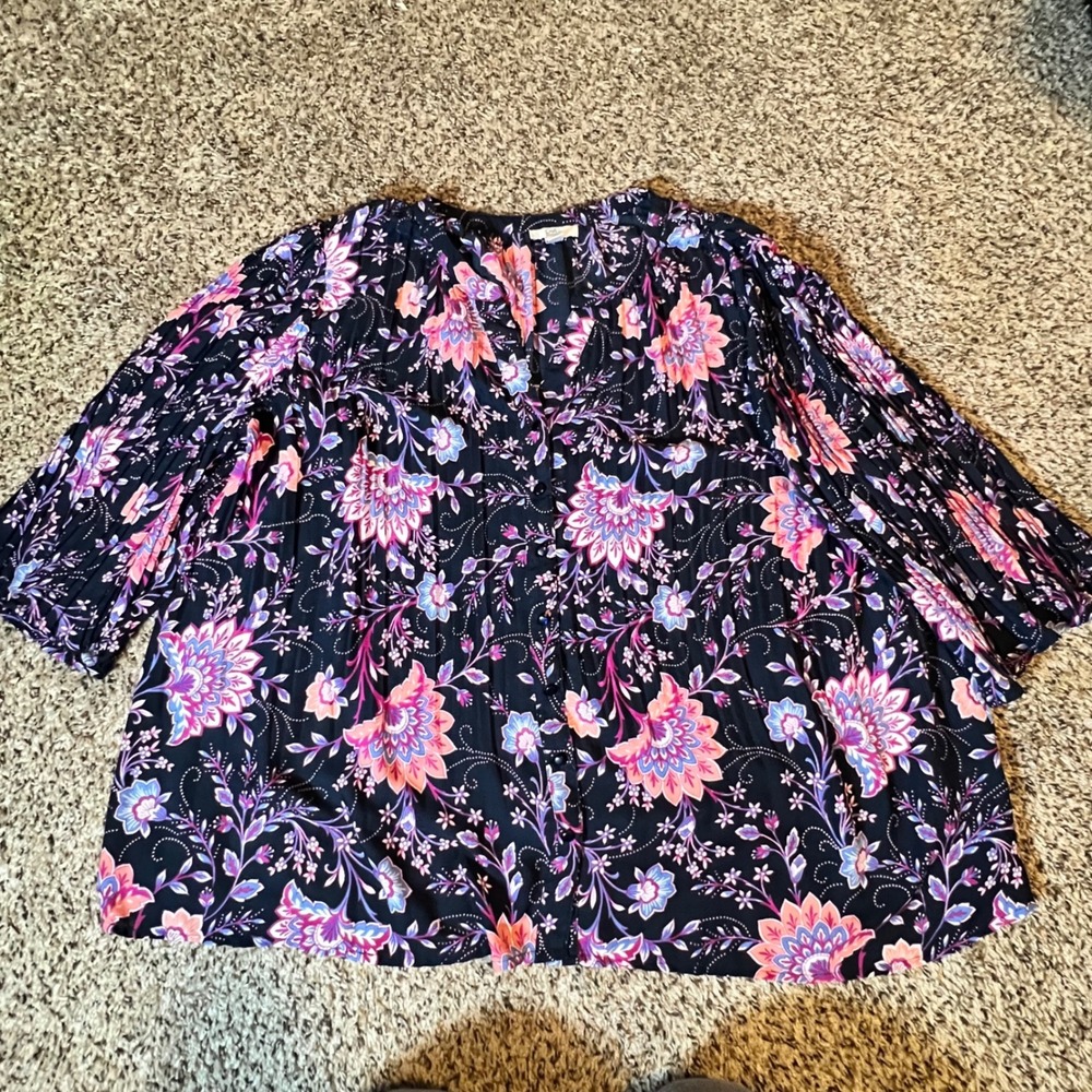 Croft & Barrow Womens XXL Navy Blue Pink Floral V-Neck Button Front Boho Blouse